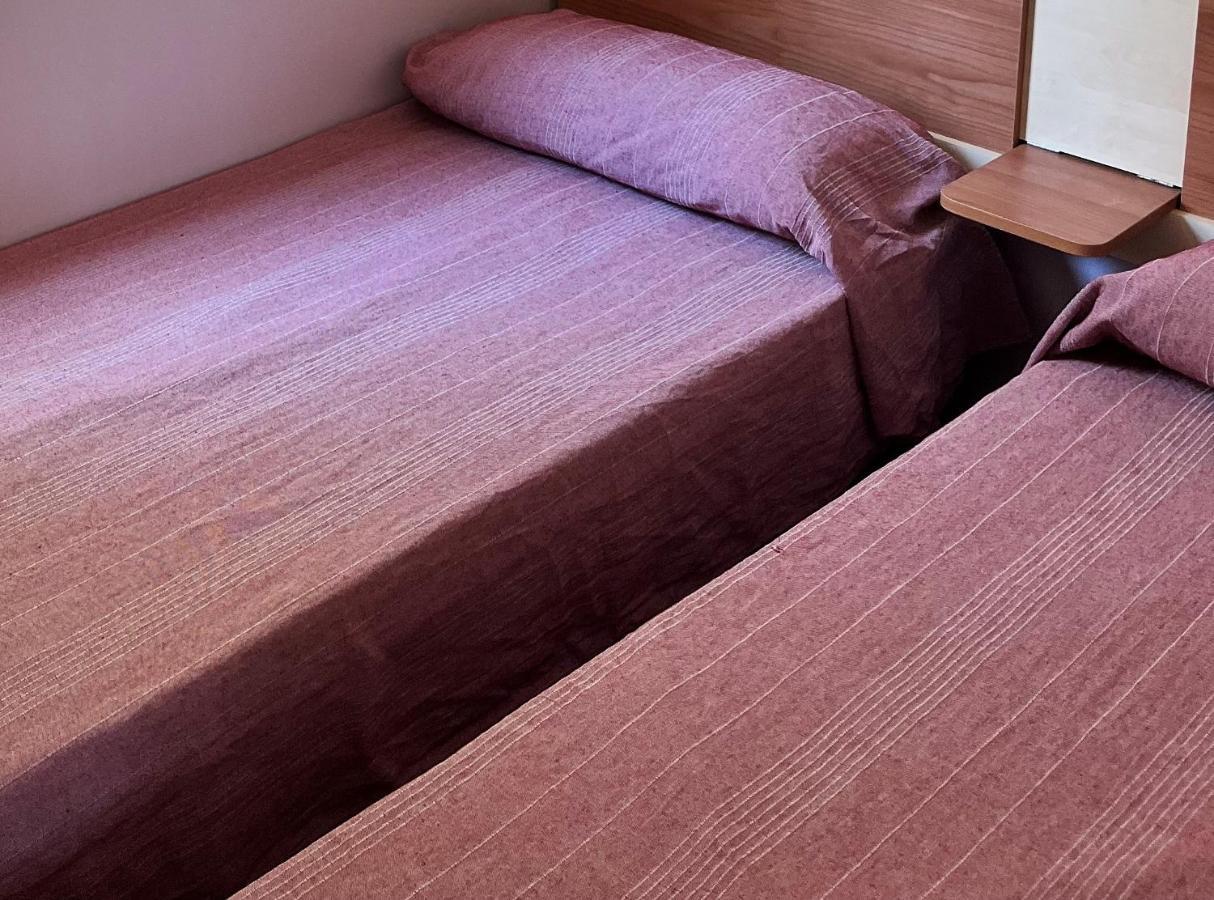 Bungalows Zaragoza Camping Екстериор снимка