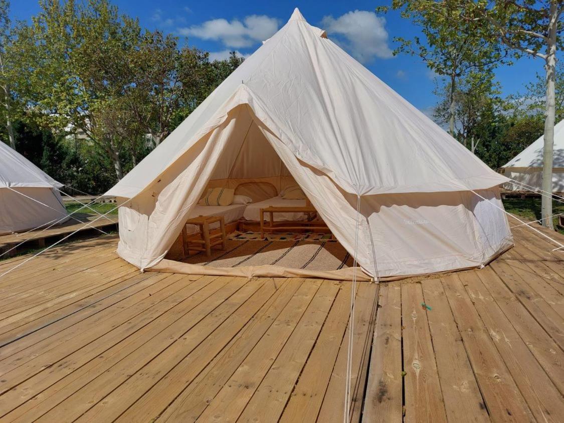 Bungalows Zaragoza Camping Екстериор снимка